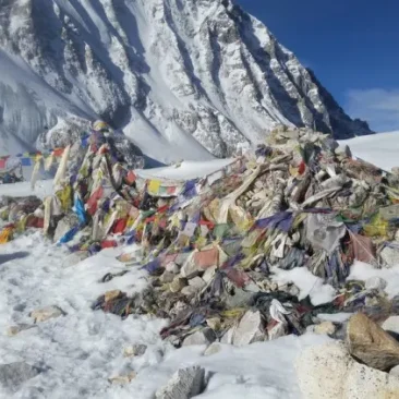 one the top of Larke la pass alt, 5130m