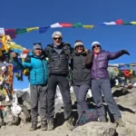 Everest-Basecamp-with-island-peak