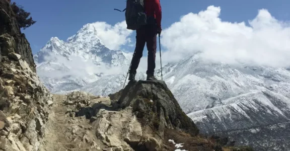 Everest three high pass trekking