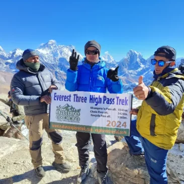Stunning view of Mt everest from Renjola pass . the photo taken by Ivan from Singapure