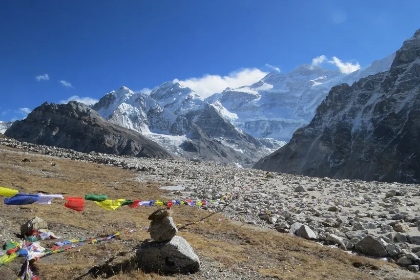 Mt. Kanchenjunga alt.8586m