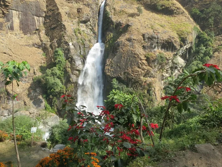 Manaslu circuit trek in october 