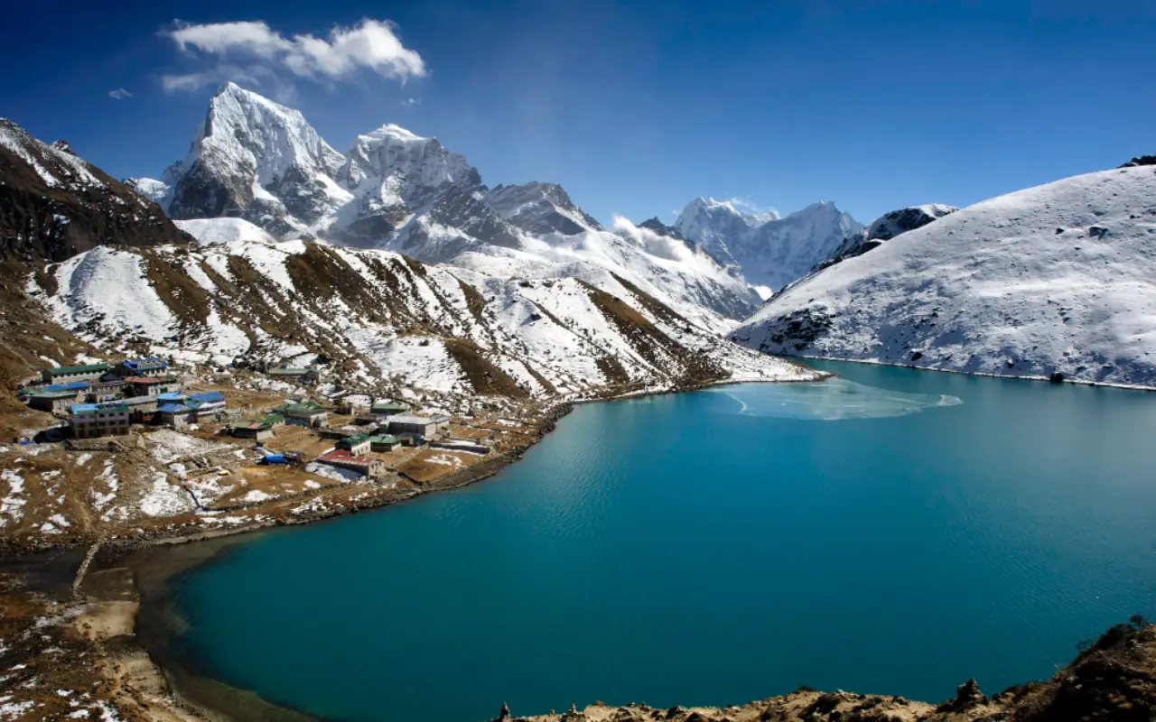 Gokyo Lake