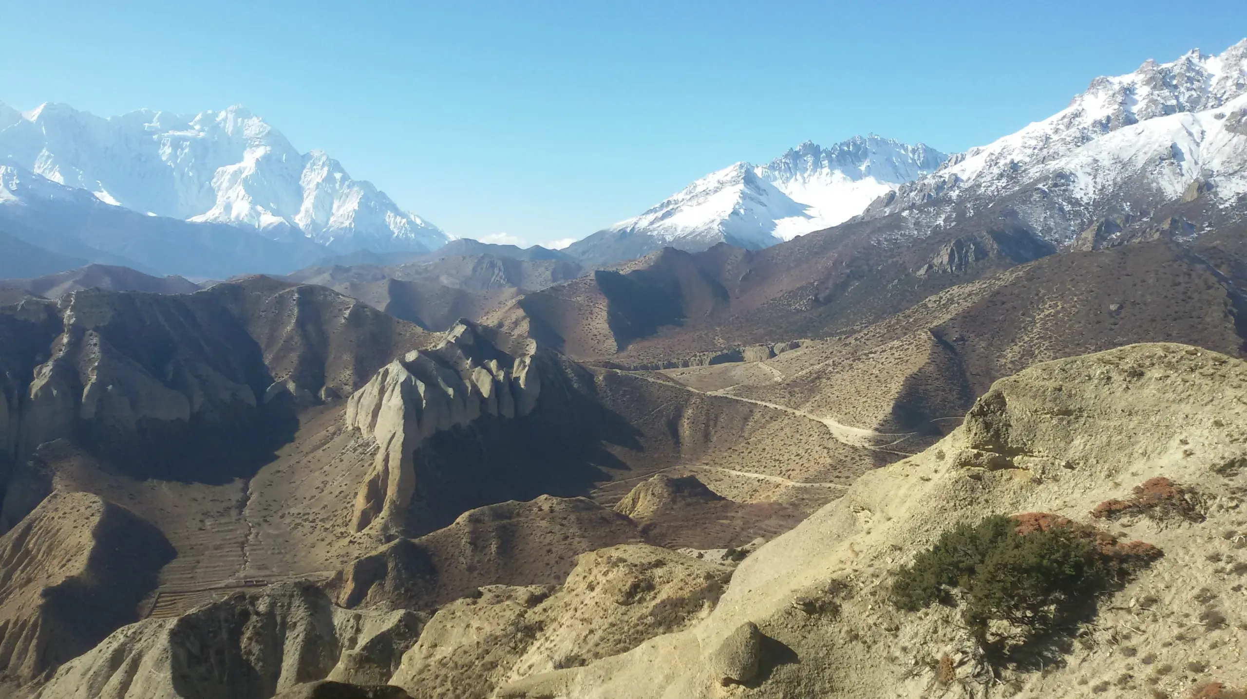 mountains view from uppper mustang 99 scaled