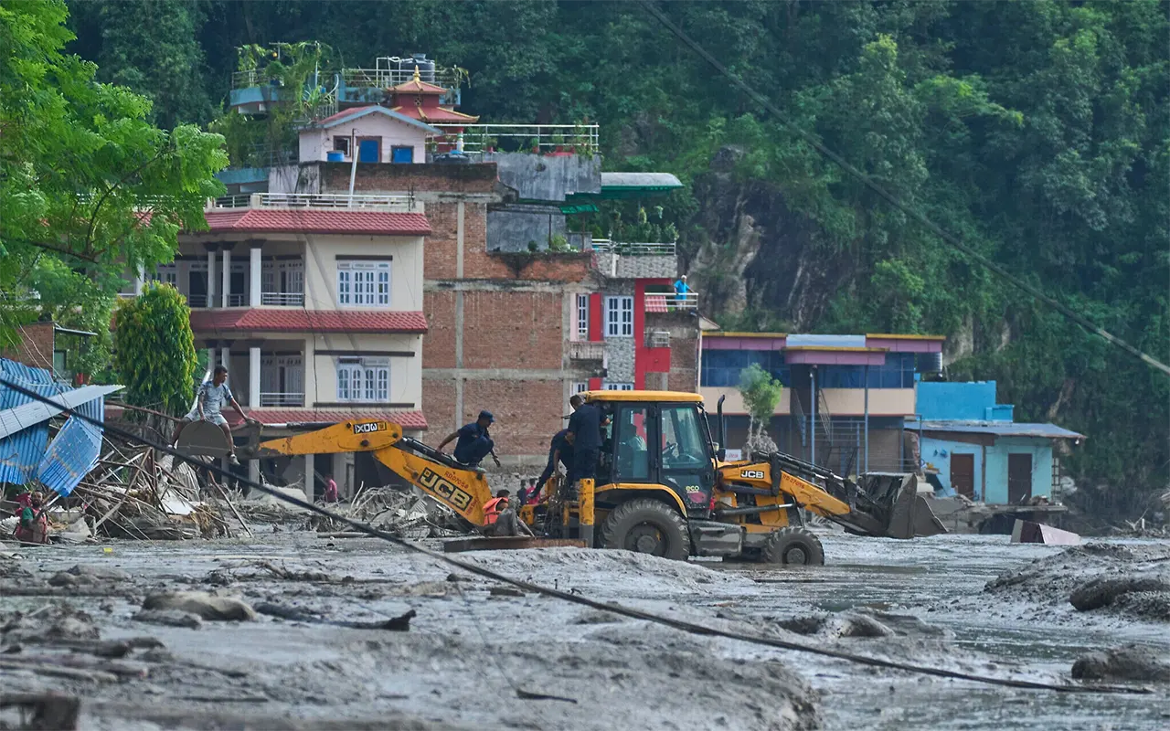 Trekking in Nepal After the Rasuwa Flood: Safe Destinations and New Route Options 2 Trekking in Nepal After the Rasuwa Flood